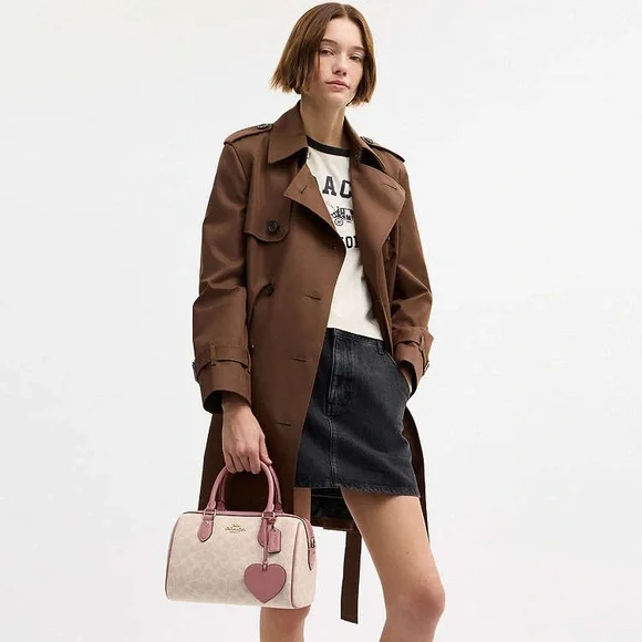 NWT Coach Rowan Satchel Bag In Signature Canvas With Heart Charm CDB21 - Picture 4 of 13